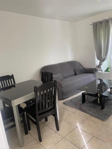 Petite Maison Frepillon Villa Екстериор снимка