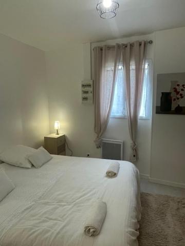 Petite Maison Frepillon Villa Екстериор снимка